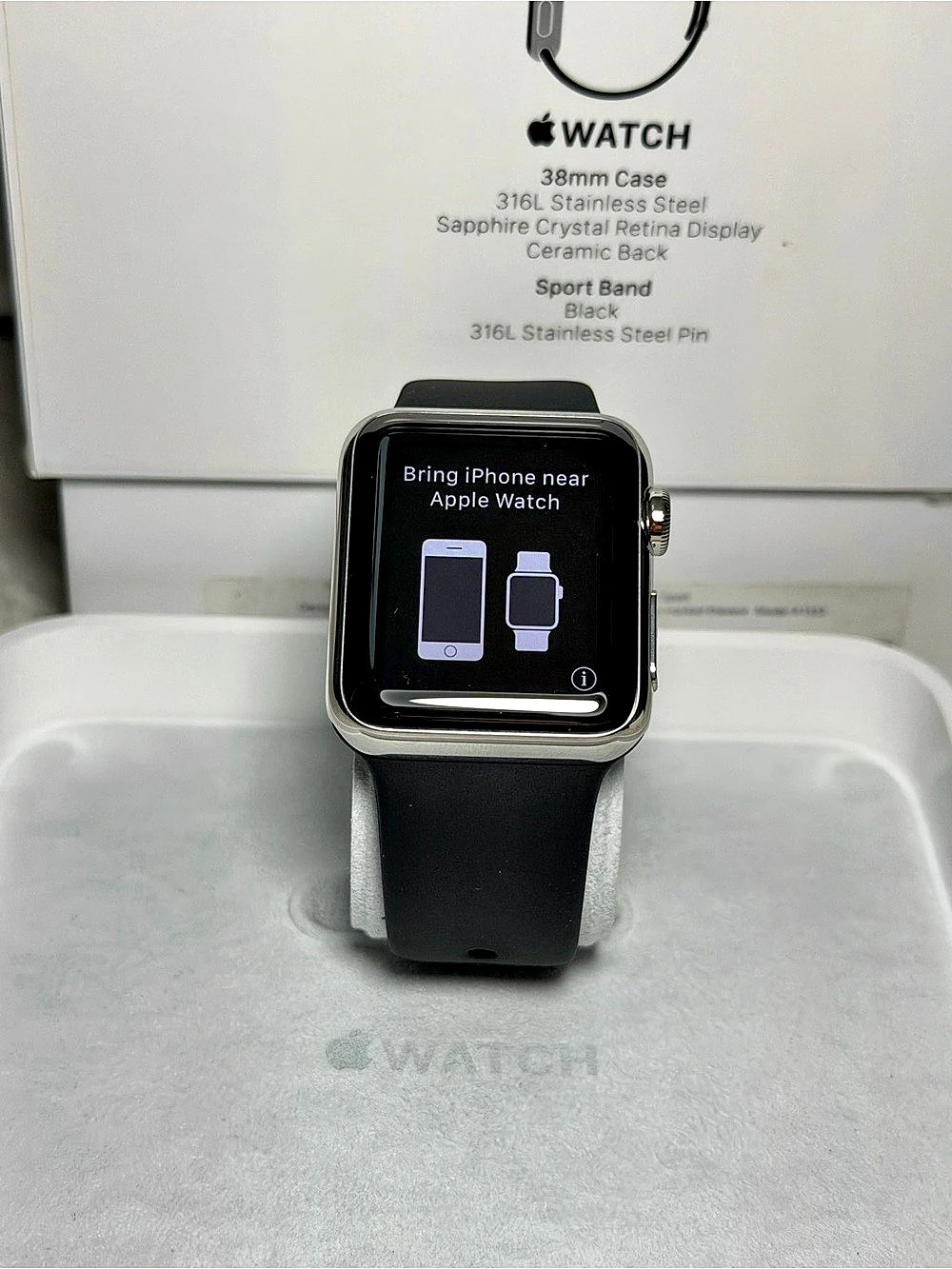•BRAND NEW • Apple Watch 38mm 316 L Stainless steel